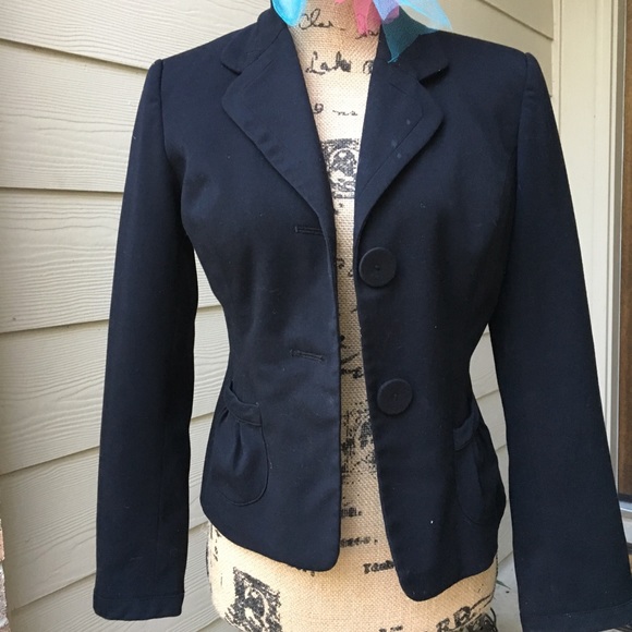 Petite Sophisticate Jackets & Blazers - Cute blazer !